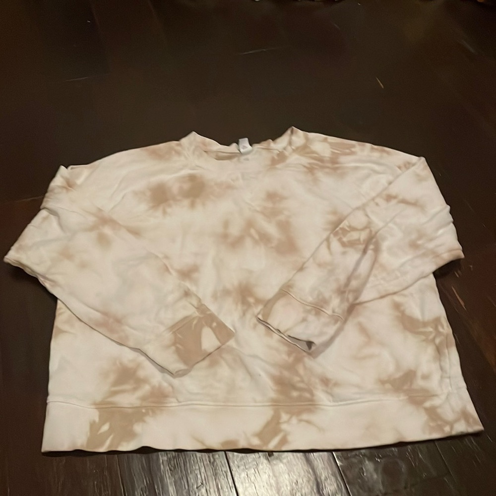 Old navy brown and white tie dye long sleeve shirt
